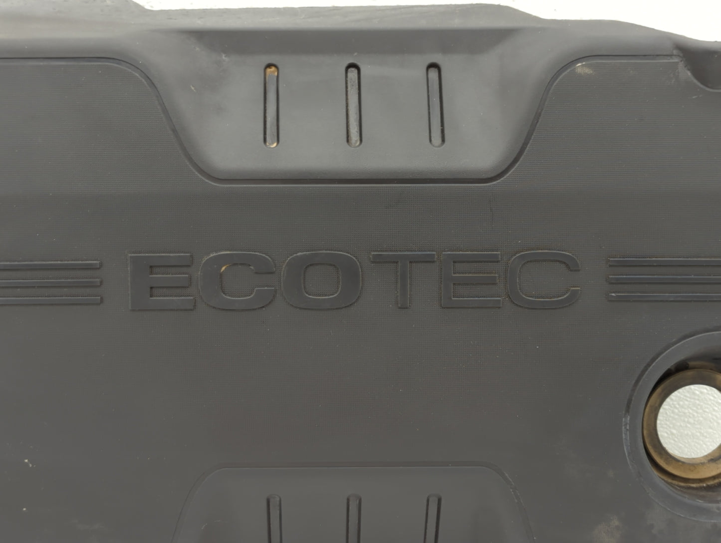 2010 Chevrolet Equinox Engine Cover - Oemusedautoparts1.com