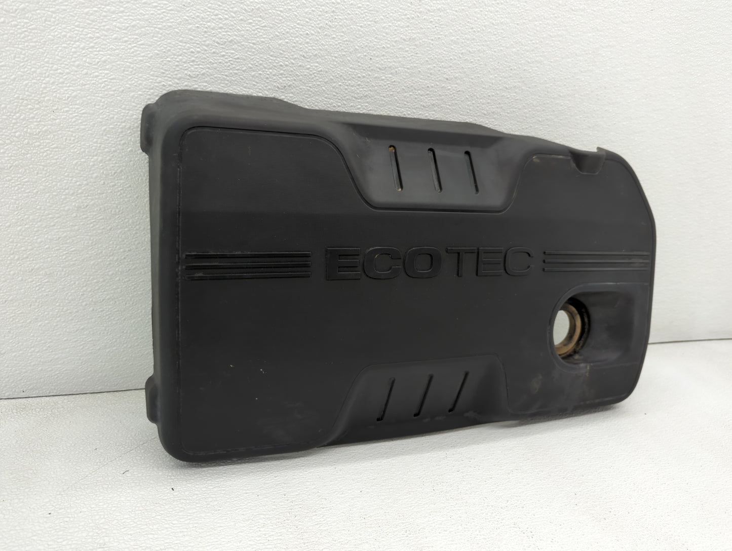 2010 Chevrolet Equinox Engine Cover - Oemusedautoparts1.com