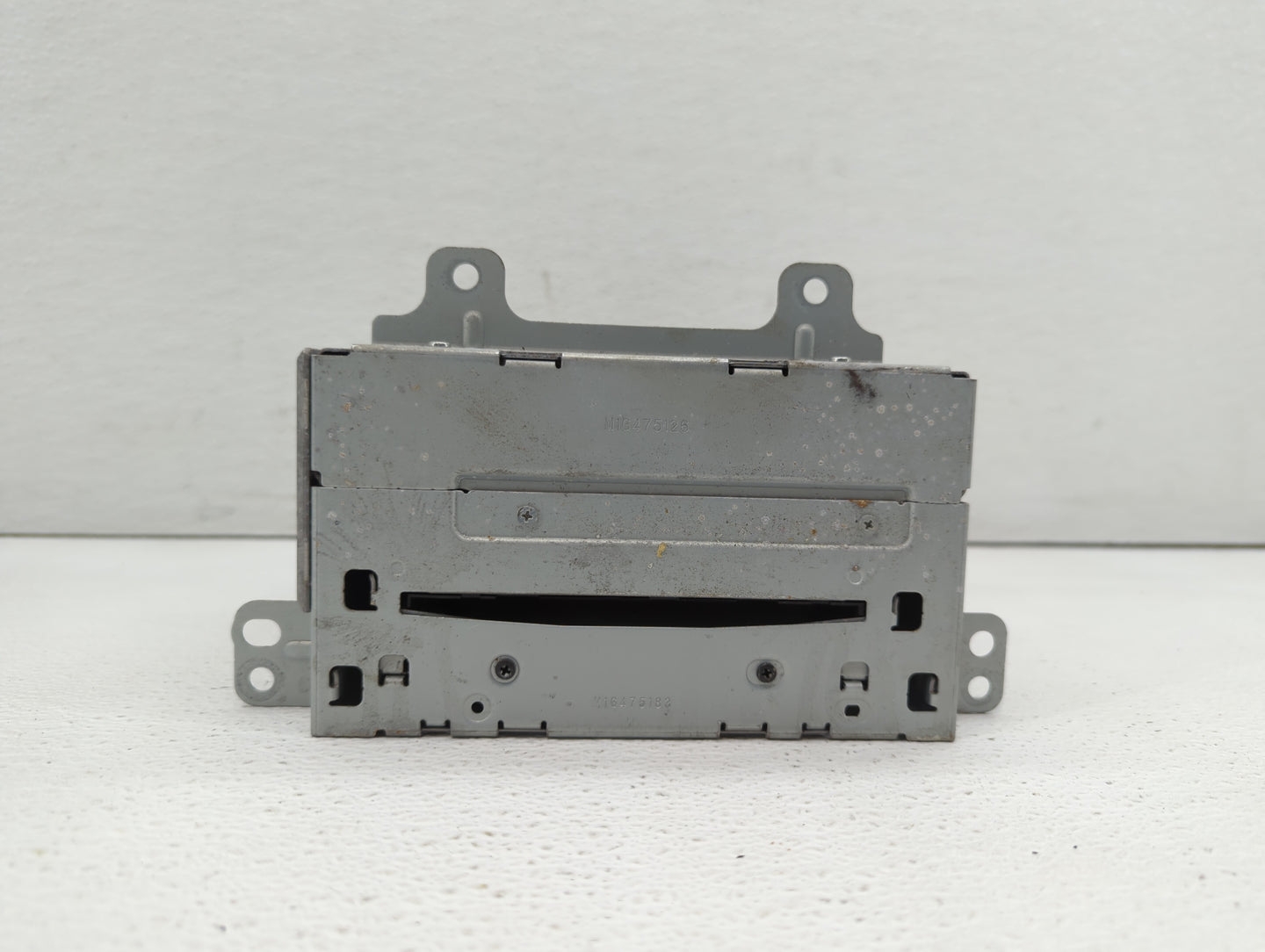 2010-2010 Chevrolet Equinox Am Fm Cd Player Radio Receiver - Oemusedautoparts1.com