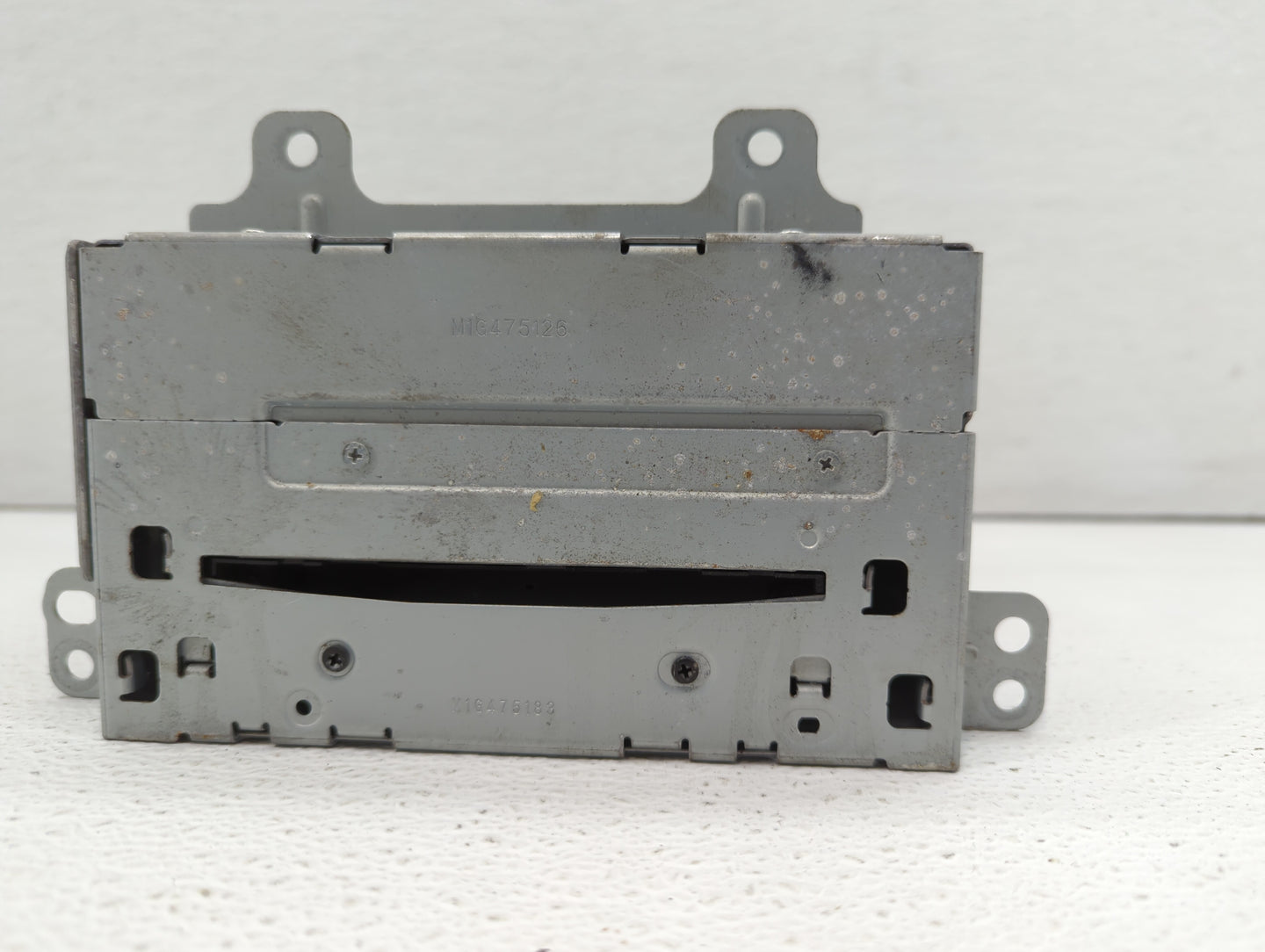 2010-2010 Chevrolet Equinox Am Fm Cd Player Radio Receiver - Oemusedautoparts1.com