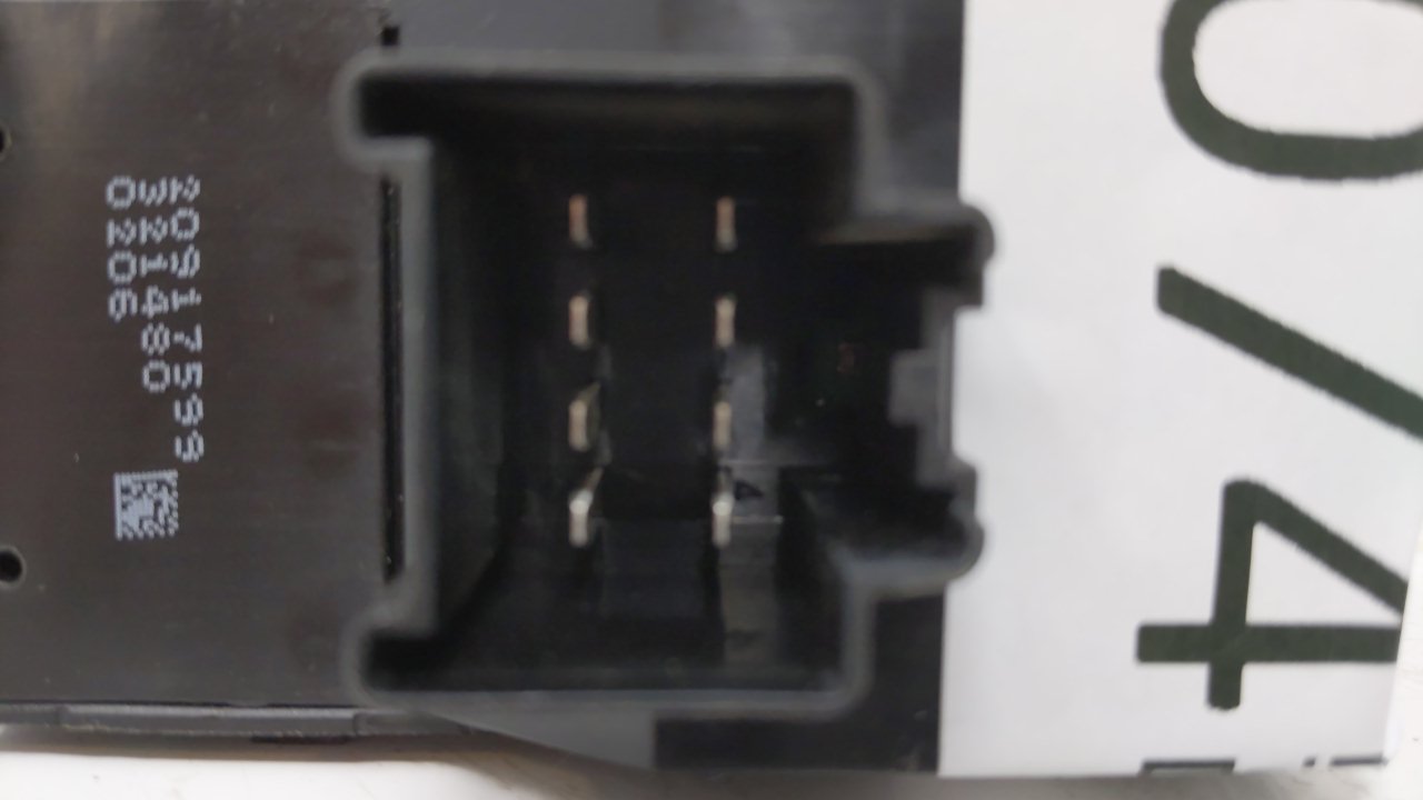 2010 Chevrolet Equinox Master Power Window Switch Replacement Driver Side Left P/N:20917599 Fits OEM Used Auto Parts - Oemus
