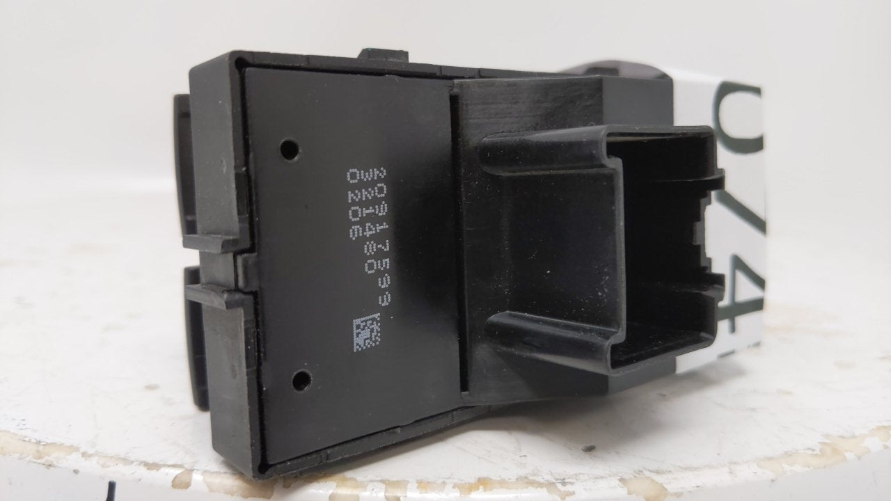 2010 Chevrolet Equinox Master Power Window Switch Replacement Driver Side Left P/N:20917599 Fits OEM Used Auto Parts - Oemus