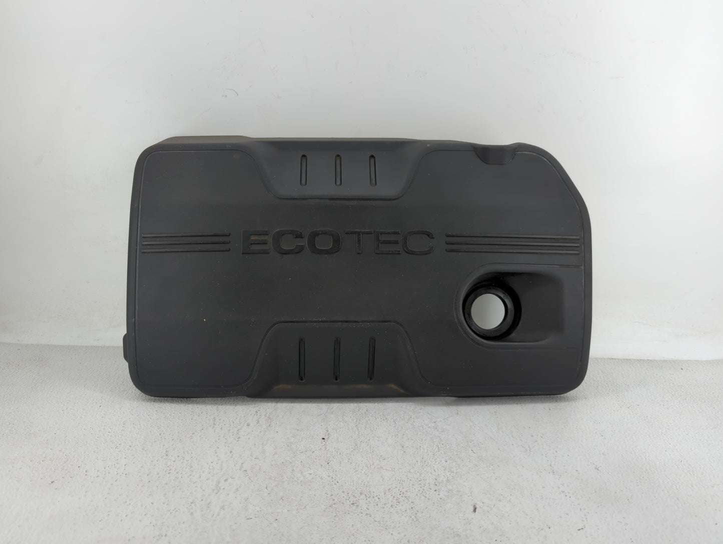 2010 Chevrolet Equinox Engine Cover - Oemusedautoparts1.com