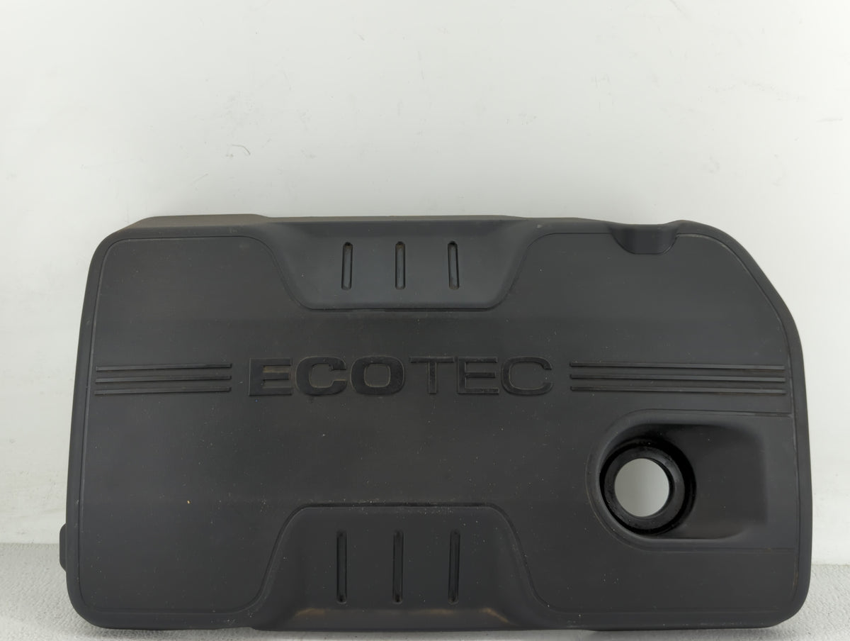 2010 Chevrolet Equinox Engine Cover 440876 - Oemusedautoparts1.com