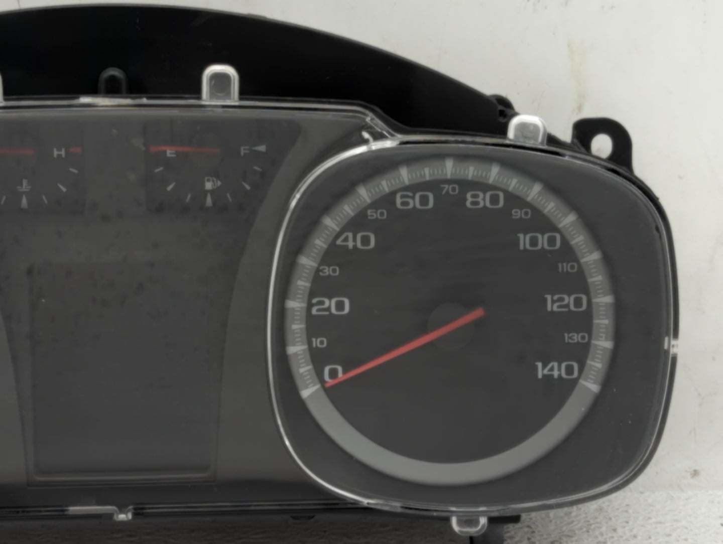 2010 Chevrolet Equinox Instrument Cluster Speedometer Gauges P/N:20903931 Fits OEM Used Auto Parts - Oemusedautoparts1.com