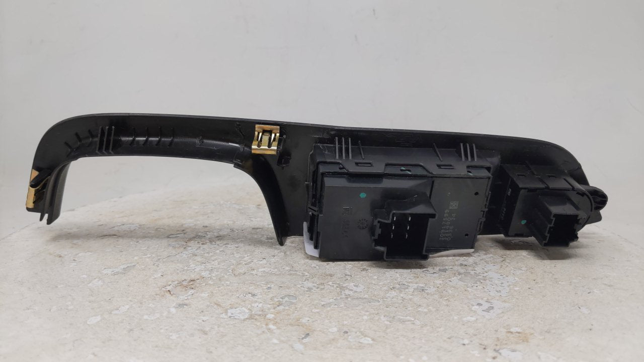2010 Chevrolet Equinox Master Power Window Switch Replacement Driver Side Left P/N:20917599 Fits OEM Used Auto Parts - Oemus