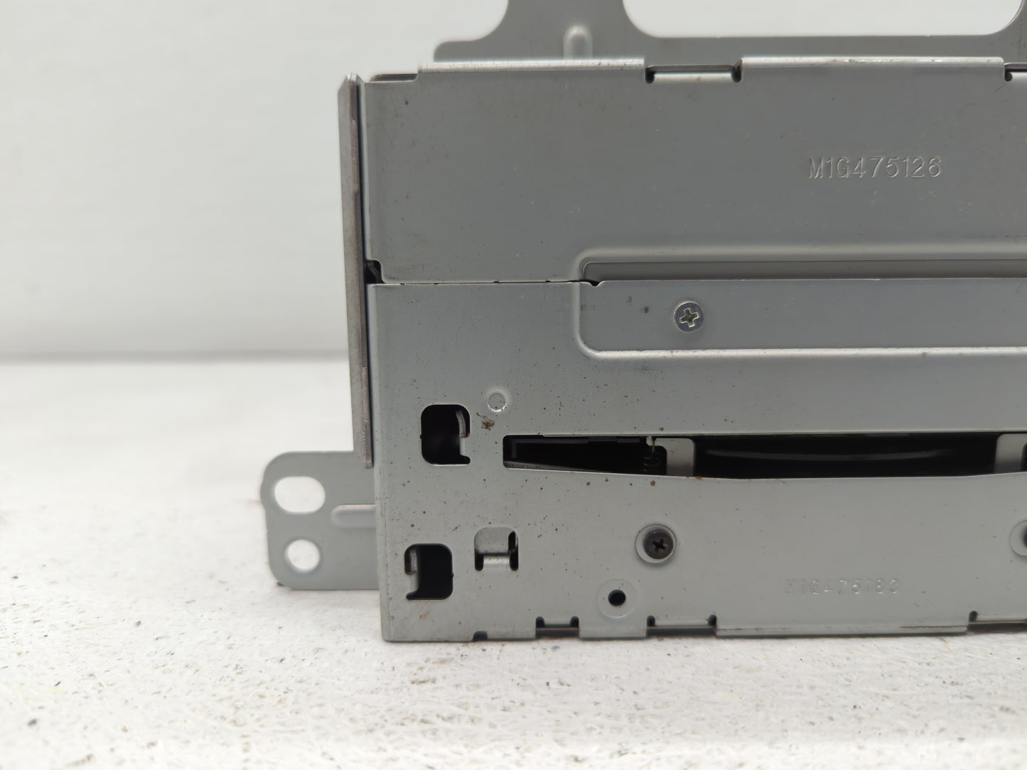 2010 Chevrolet Equinox Radio AM FM Cd Player Receiver Replacement P/N:20854719 20843235 Fits Fits 2011 OEM Used Auto Parts -