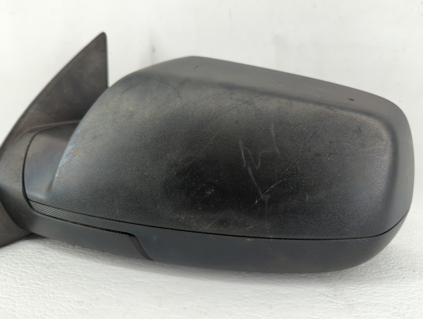 2010-2011 Chevrolet Equinox Driver Side View Mirror - Left Door Mirror OEM Used - Oemusedautoparts1.com