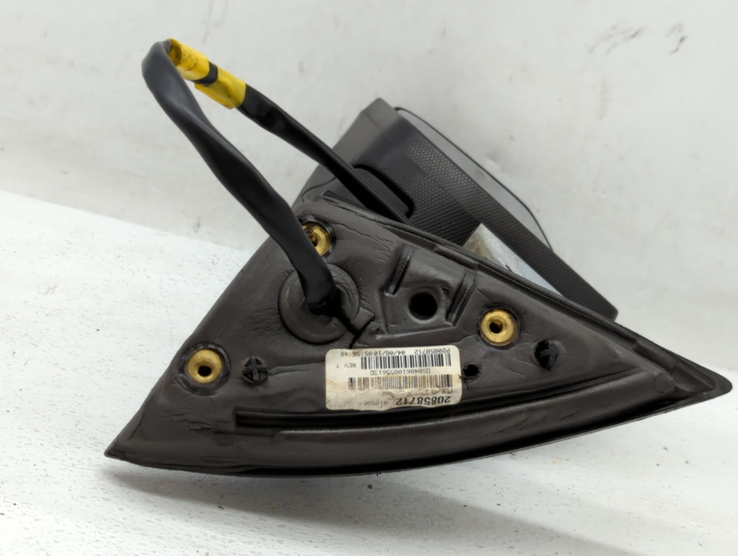 2010-2011 Chevrolet Equinox Driver Side View Mirror - Left Door Mirror OEM Used - Oemusedautoparts1.com