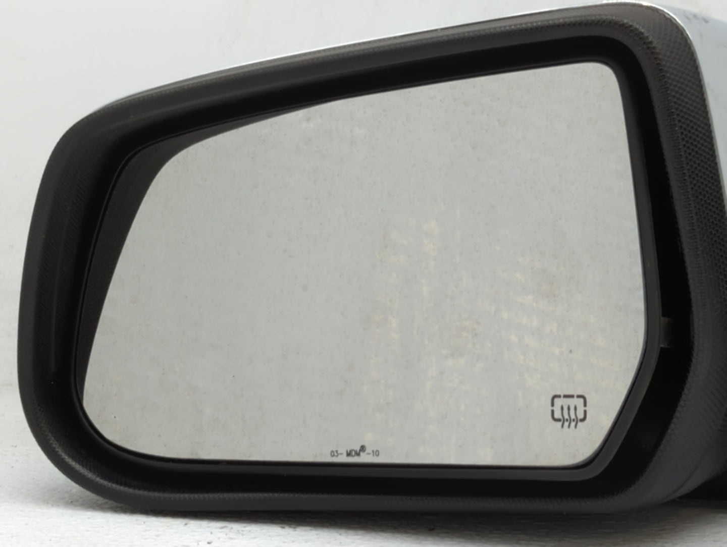 2010-2011 Chevrolet Equinox Driver Side View Mirror - Left Door Mirror OEM Used - Oemusedautoparts1.com
