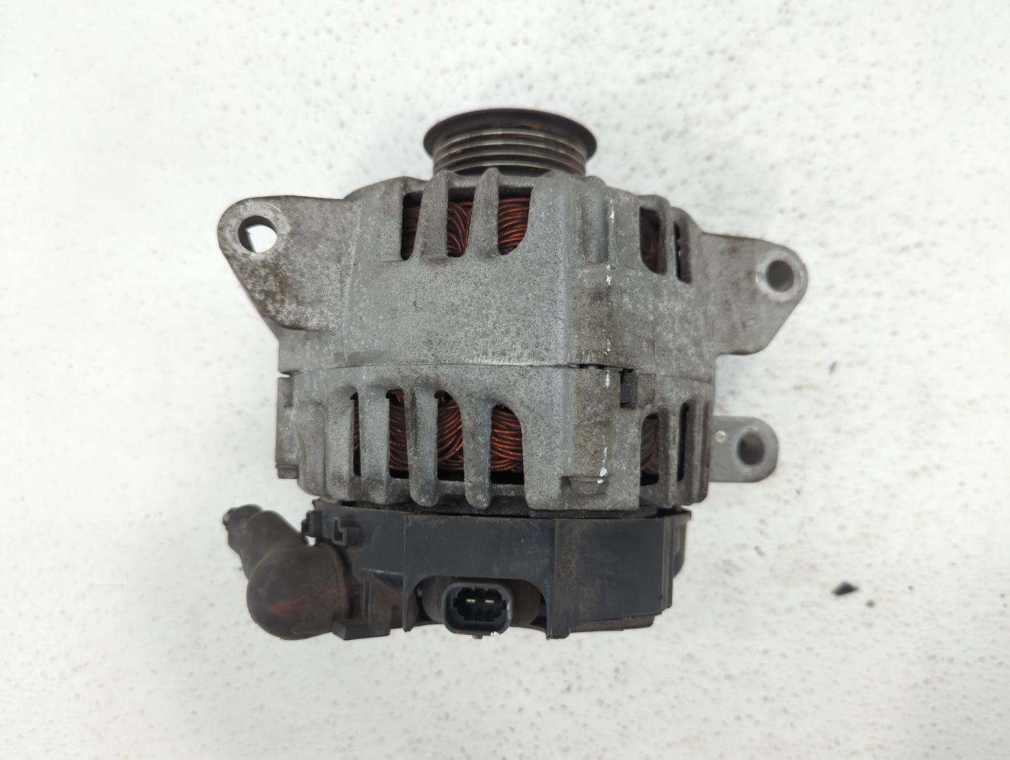 2010-2017 Chevrolet Equinox Alternator Replacement Generator Charging Assembly Engine OEM P/N:13500315 13588328 Fits OEM Use