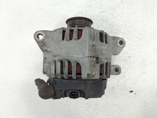2010-2017 Chevrolet Equinox Alternator Replacement Generator Charging Assembly Engine OEM P/N:13500315 13588328 Fits OEM Use