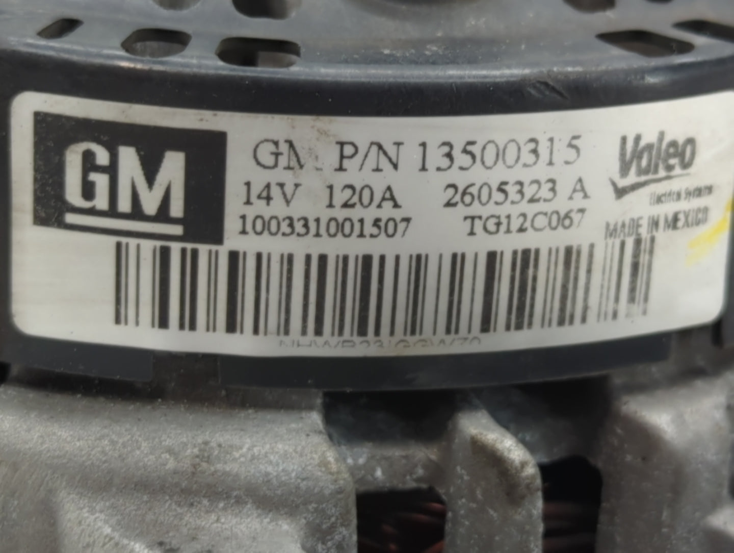 2010-2017 Chevrolet Equinox Alternator Replacement Generator Charging Assembly Engine OEM P/N:13500315 13588328 Fits OEM Use