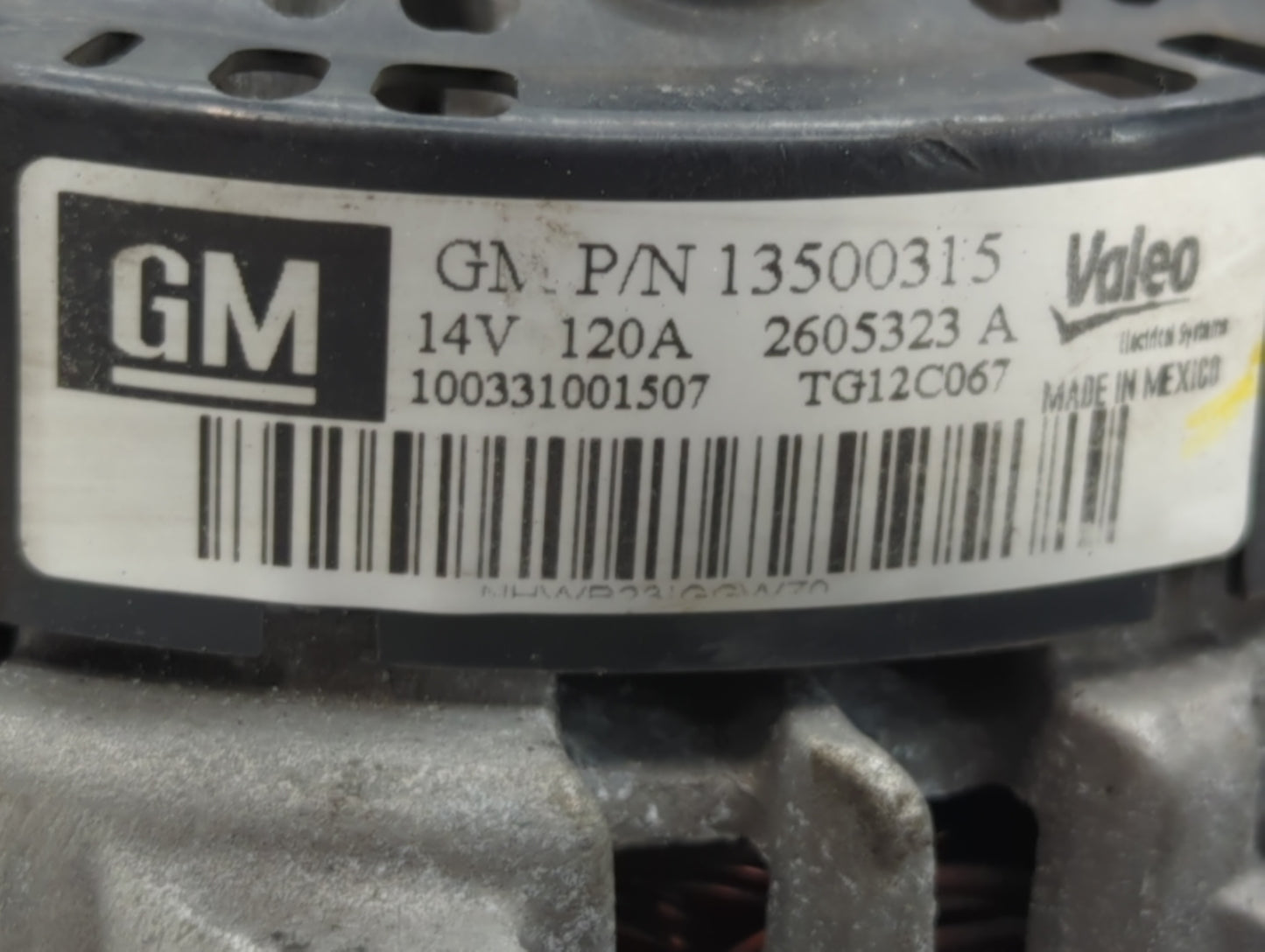 2010-2017 Chevrolet Equinox Alternator Replacement Generator Charging Assembly Engine OEM P/N:13500315 13588328 Fits OEM Use