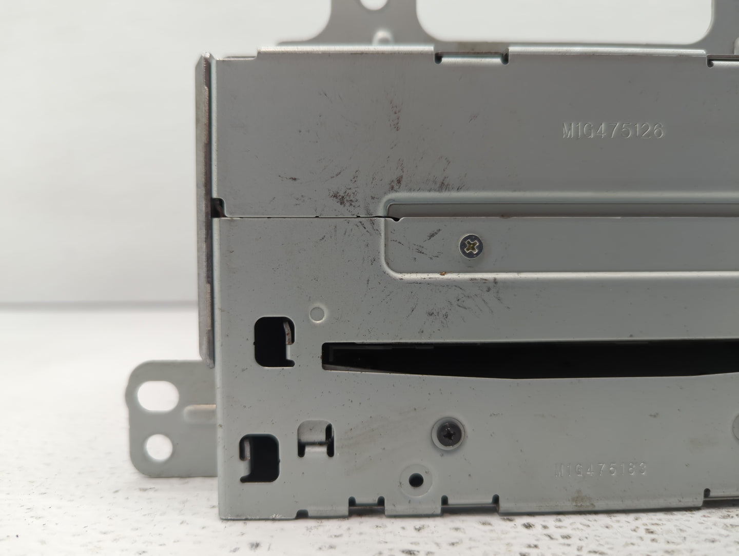 2010-2010 Chevrolet Equinox Am Fm Cd Player Radio Receiver - Oemusedautoparts1.com