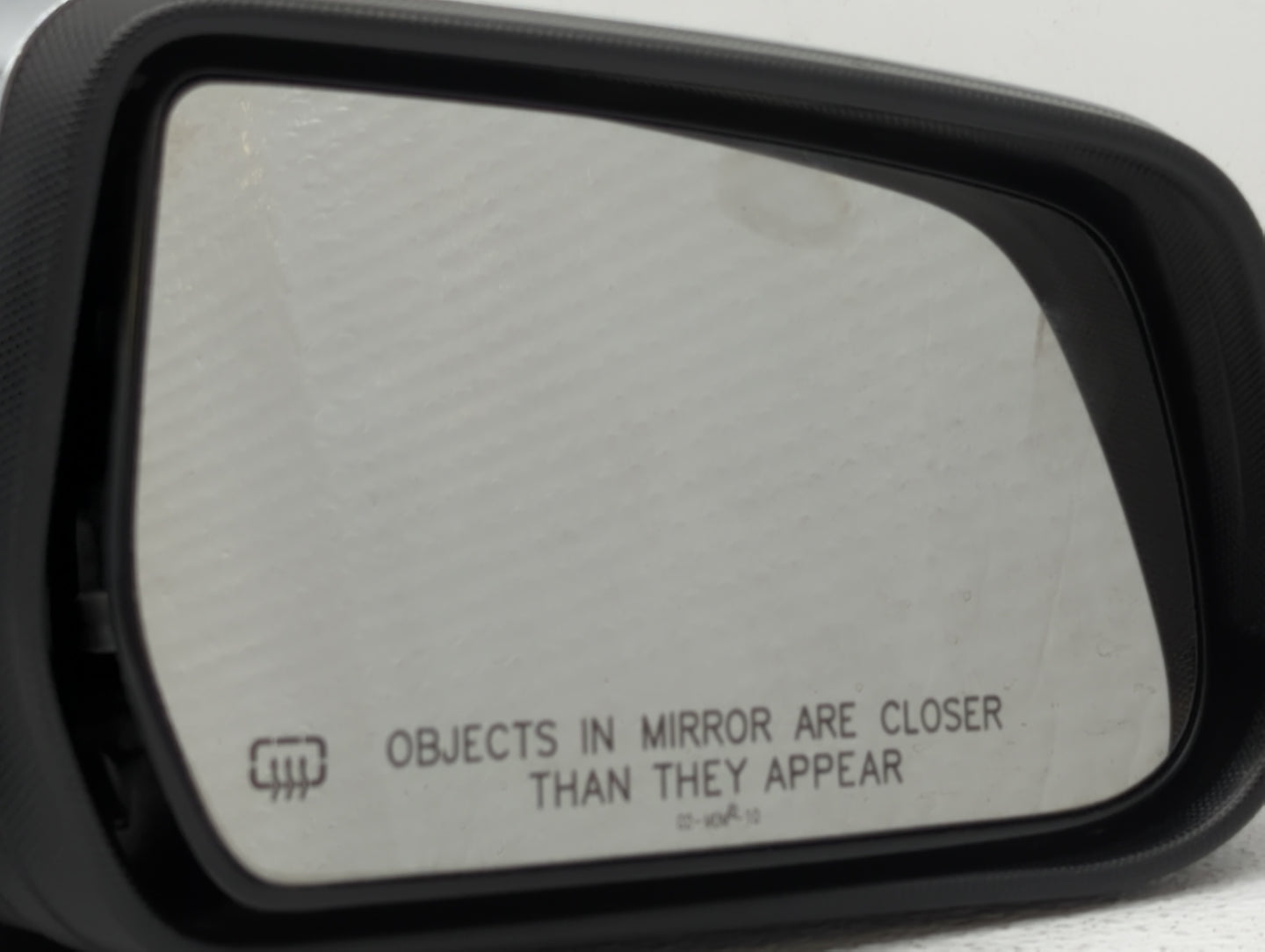 2010-2011 Chevrolet Equinox Driver Side View Mirror - Left Door Mirror OEM Used - Oemusedautoparts1.com