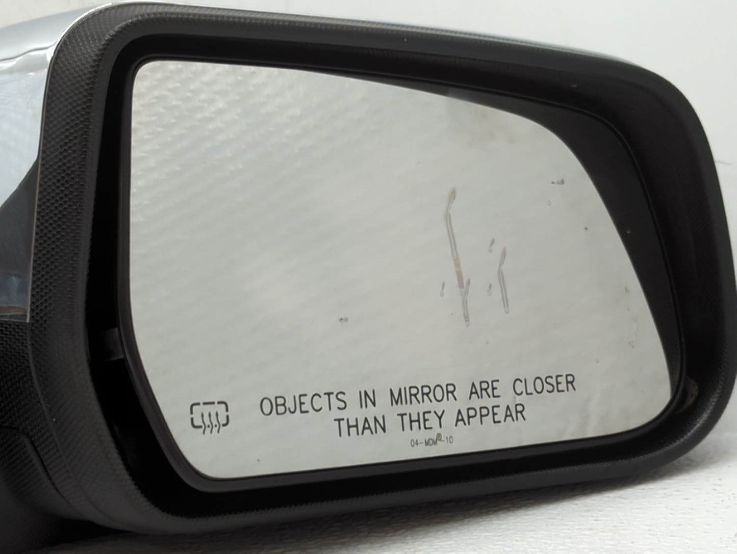 2010-2011 Chevrolet Equinox Passenger Side View Mirror - Right Door Mirror OEM Used - Oemusedautoparts1.com