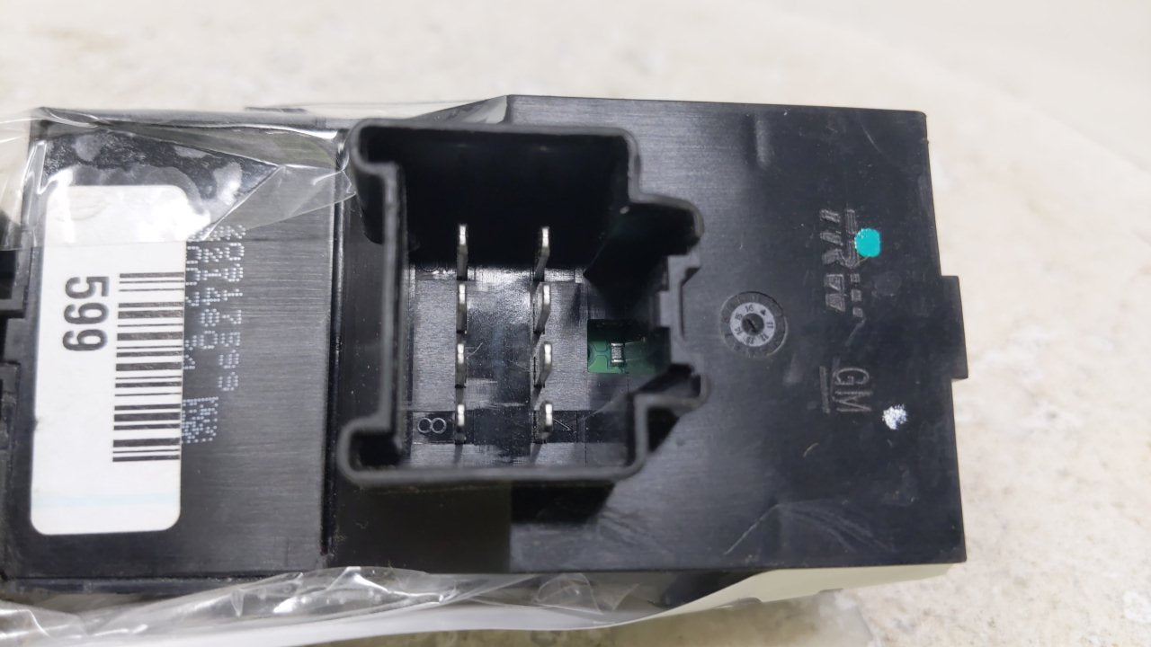 2010 Chevrolet Equinox Master Power Window Switch Replacement Driver Side Left P/N:20917599 Fits OEM Used Auto Parts - Oemus