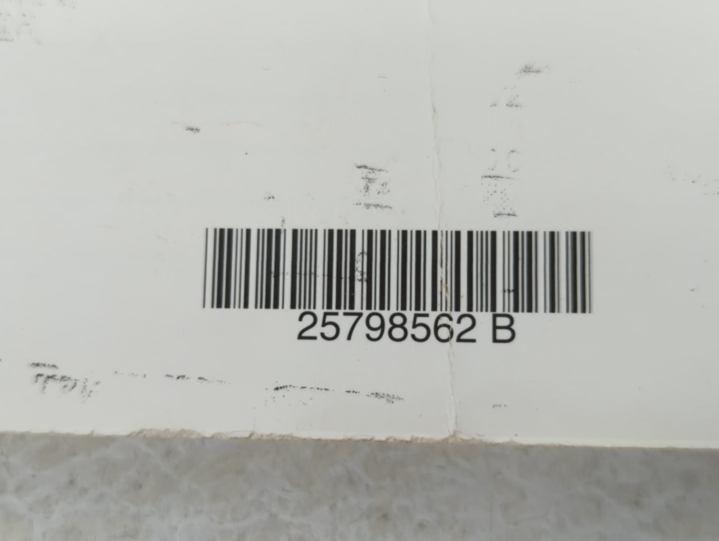 2010 Chevrolet Equinox Owners Manual Book Guide OEM Used Auto Parts - Oemusedautoparts1.com