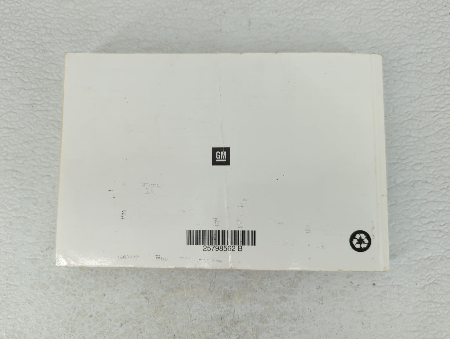 2010 Chevrolet Equinox Owners Manual Book Guide OEM Used Auto Parts - Oemusedautoparts1.com