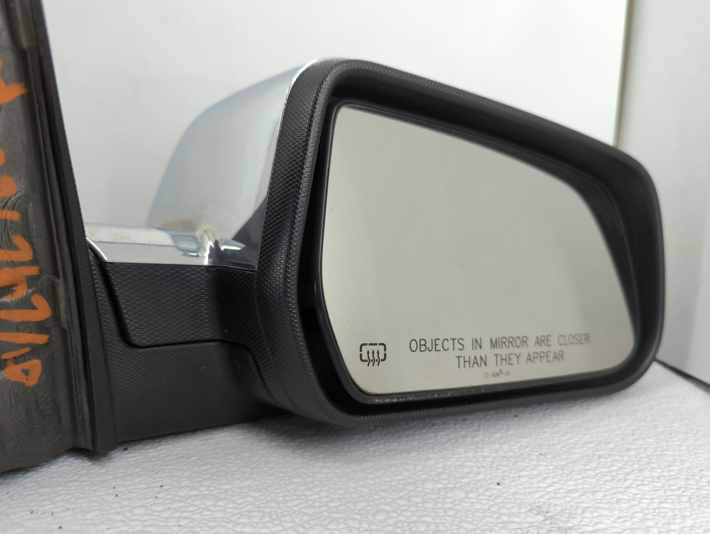 2010-2011 Chevrolet Equinox Passenger Side View Mirror - Right Door Mirror OEM Used - Oemusedautoparts1.com
