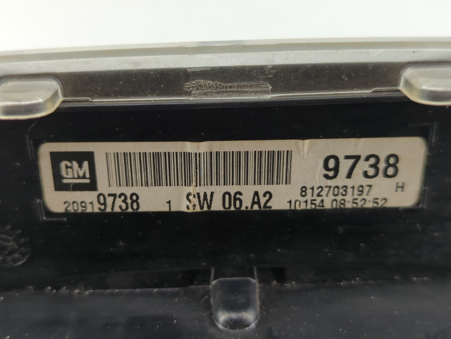 2010 Chevrolet Equinox Instrument Cluster Speedometer Gauges P/N:20919738 20903929, 20838838 Fits OEM Used Auto Parts - Oemu
