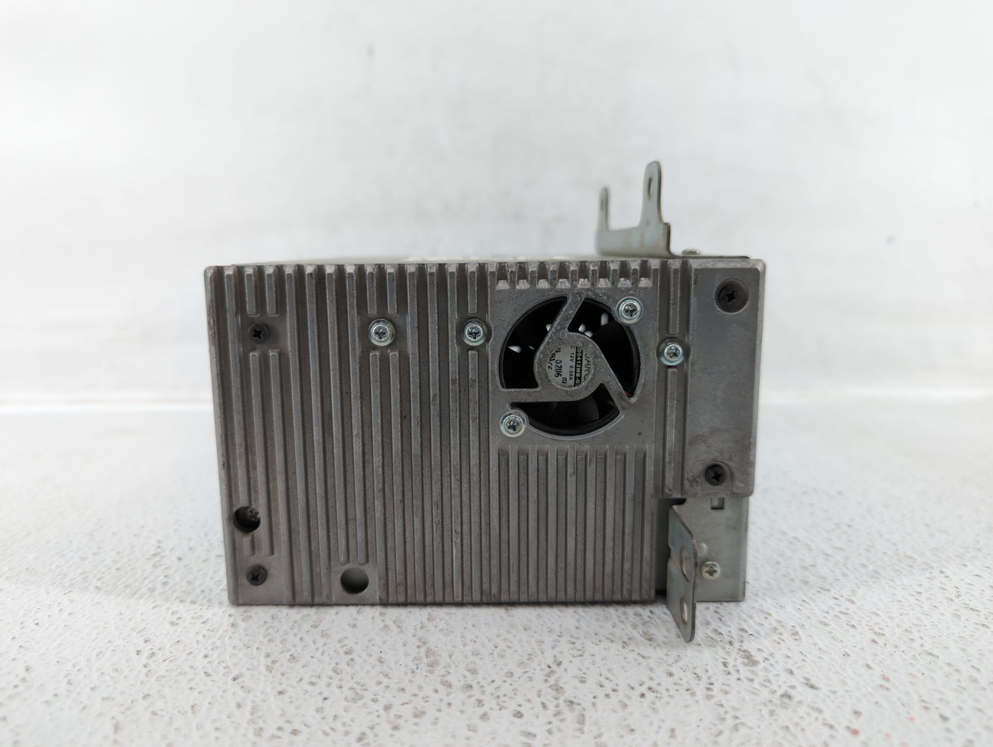 2010 Chevrolet Equinox Radio AM FM Cd Player Receiver Replacement P/N:20907419 Fits Fits 2011 OEM Used Auto Parts - Oemuseda