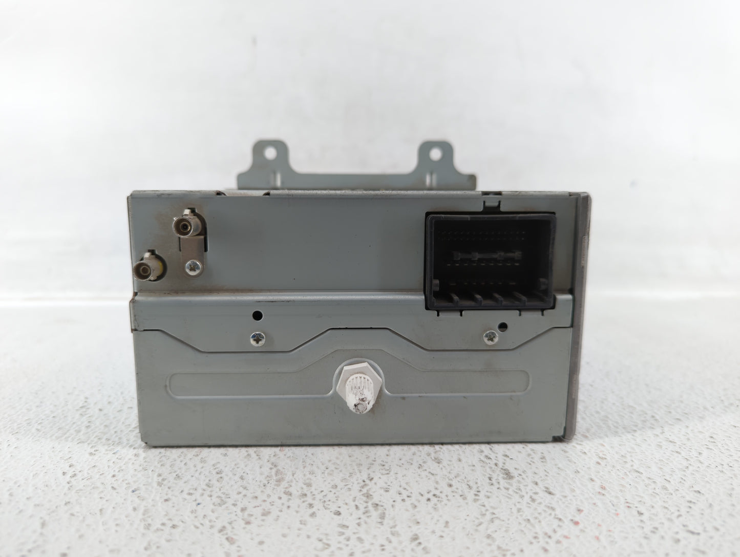 2010 Chevrolet Equinox Radio AM FM Cd Player Receiver Replacement P/N:20907419 Fits Fits 2011 OEM Used Auto Parts - Oemuseda