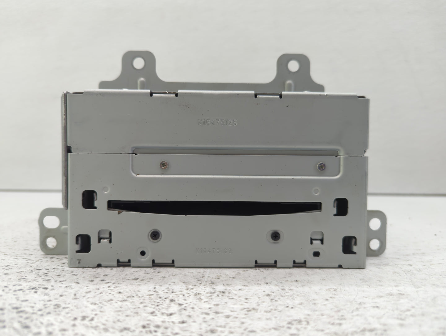 2010 Chevrolet Equinox Radio AM FM Cd Player Receiver Replacement P/N:20907419 Fits Fits 2011 OEM Used Auto Parts - Oemuseda
