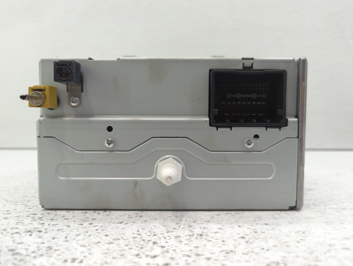 2010 Chevrolet Equinox Radio AM FM Cd Player Receiver Replacement P/N:20907419 Fits Fits 2011 OEM Used Auto Parts - Oemuseda