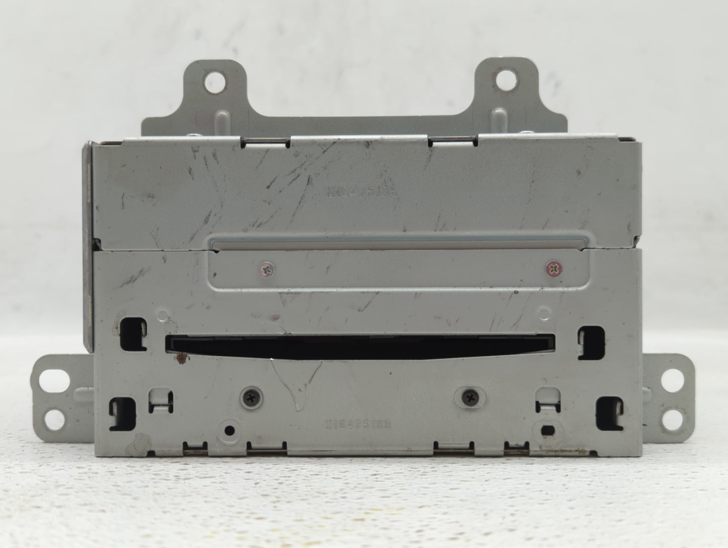 2010-2010 Chevrolet Equinox Am Fm Cd Player Radio Receiver - Oemusedautoparts1.com