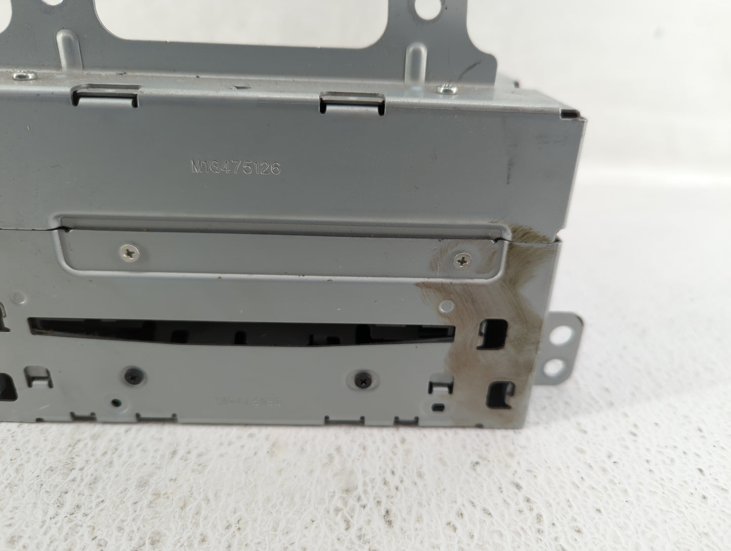 2010-2010 Chevrolet Equinox Am Fm Cd Player Radio Receiver - Oemusedautoparts1.com