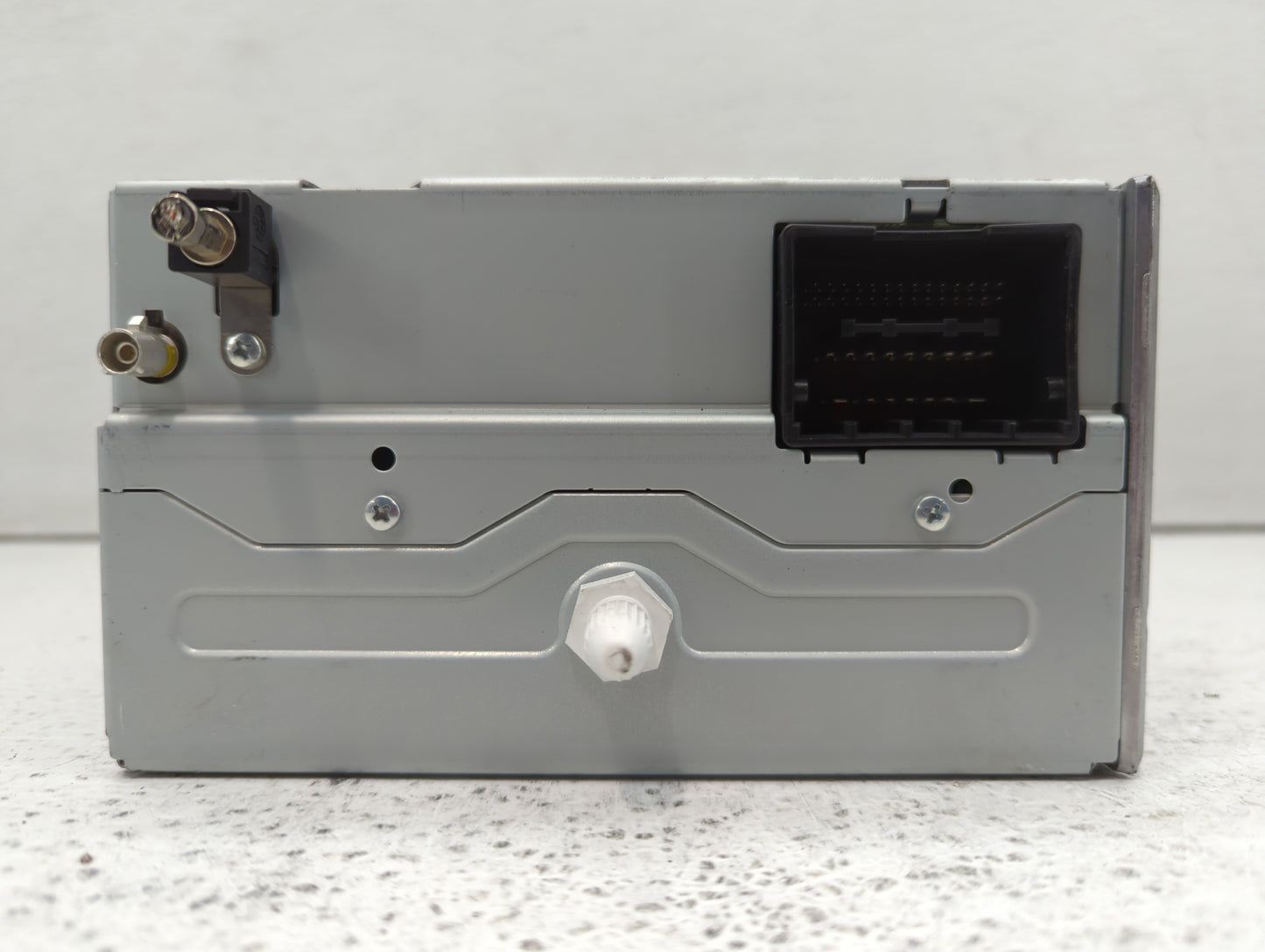 2010-2010 Chevrolet Equinox Am Fm Cd Player Radio Receiver - Oemusedautoparts1.com