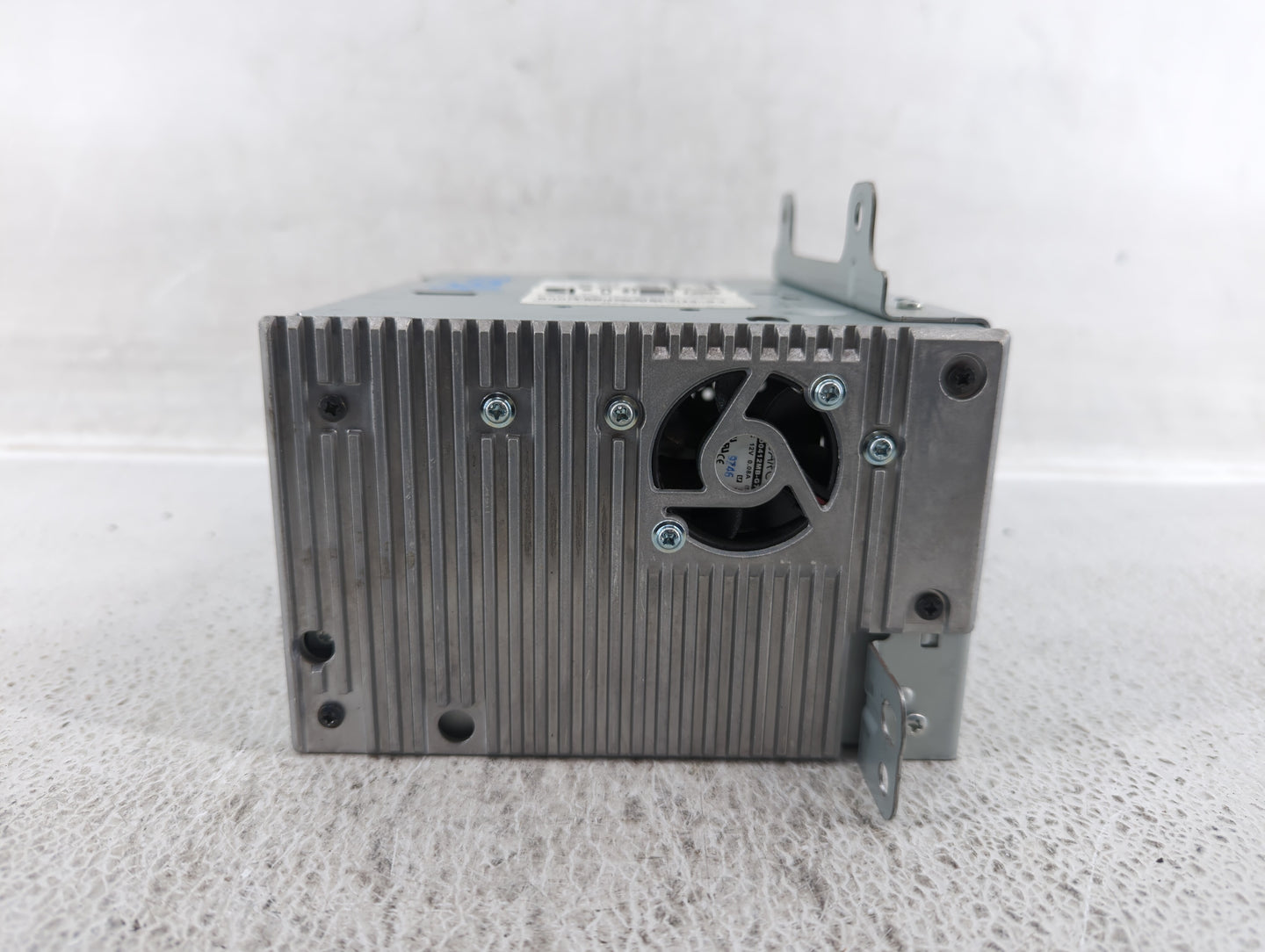 2010-2010 Chevrolet Equinox Am Fm Cd Player Radio Receiver - Oemusedautoparts1.com