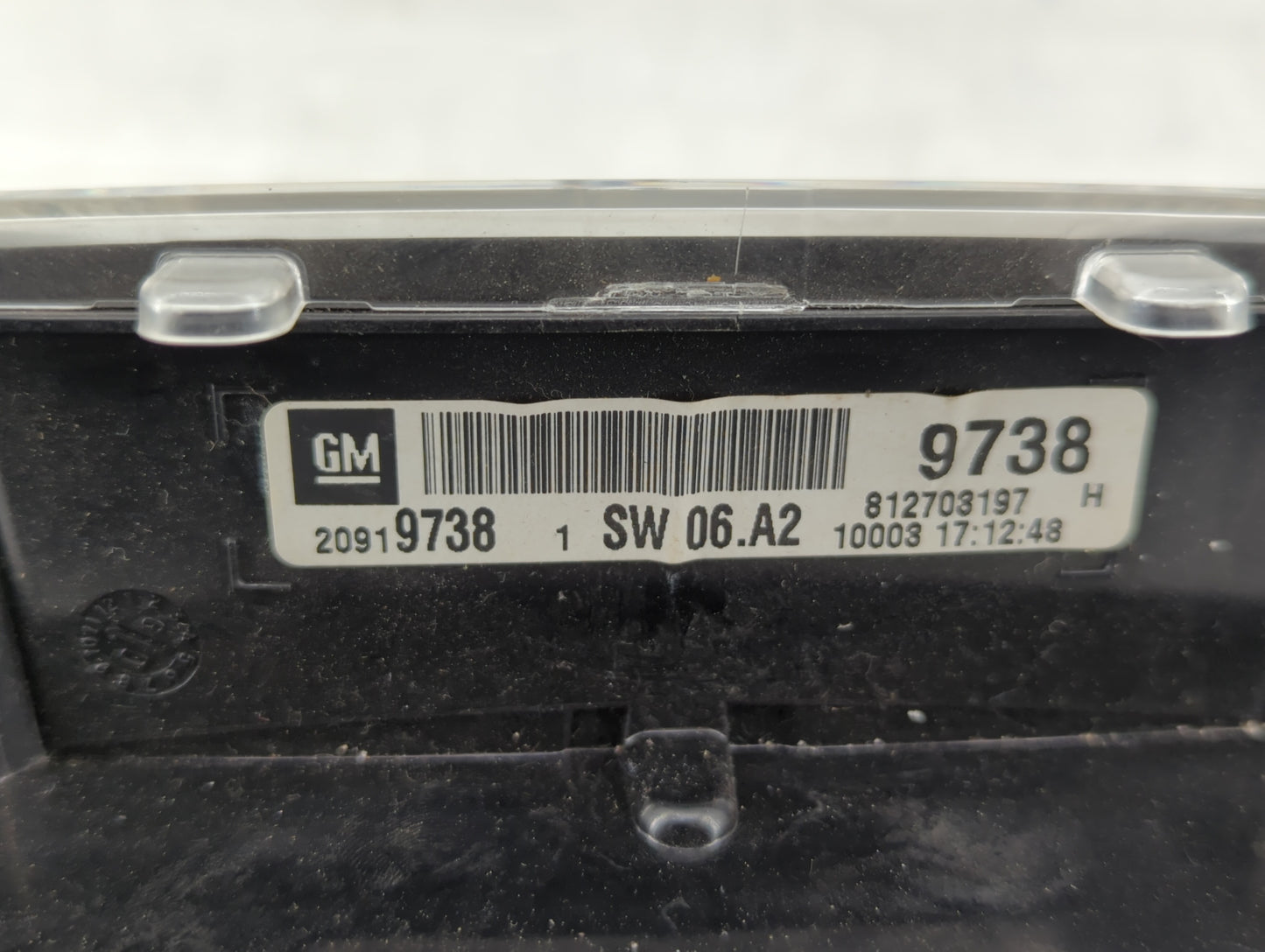 2010 Chevrolet Equinox Instrument Cluster Speedometer Gauges P/N:20919738 Fits OEM Used Auto Parts - Oemusedautoparts1.com