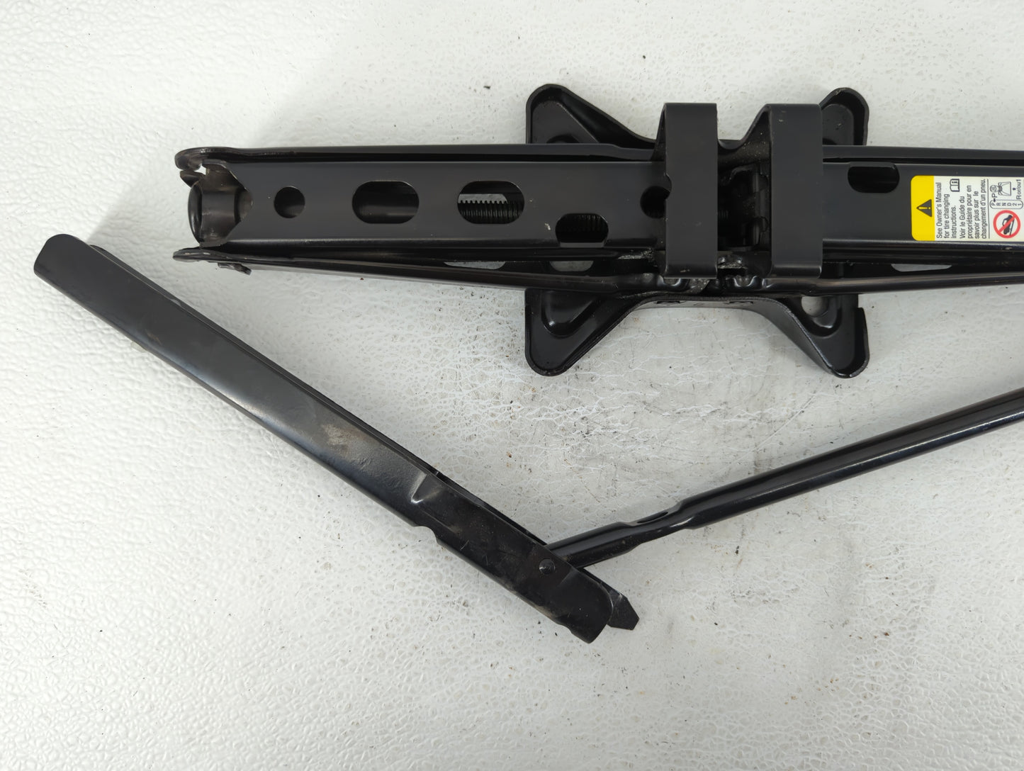 2010 Chevrolet Equinox Spare Scissor Car Jack - Oemusedautoparts1.com