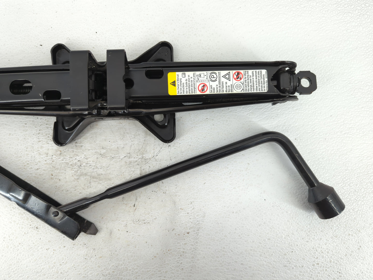 2010 Chevrolet Equinox Spare Scissor Car Jack - Oemusedautoparts1.com