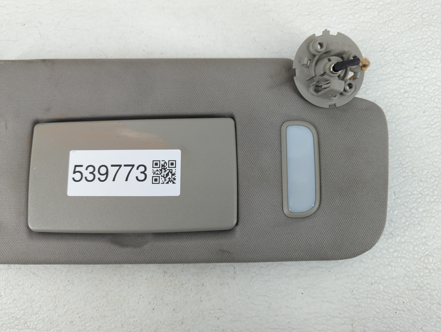 2010-2017 Chevrolet Equinox Sun Visor Shade Replacement Passenger Right Mirror Fits Fits 2010 2011 2012 2013 2014 2015 2016 