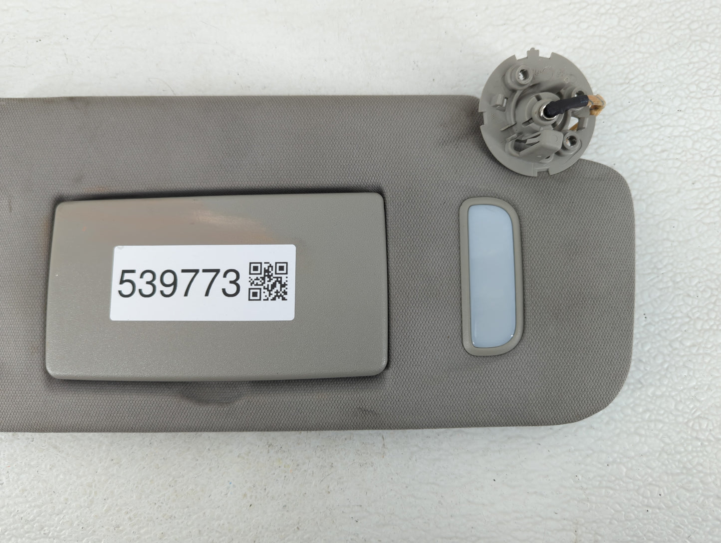 2010-2017 Chevrolet Equinox Sun Visor Shade Replacement Passenger Right Mirror Fits Fits 2010 2011 2012 2013 2014 2015 2016 