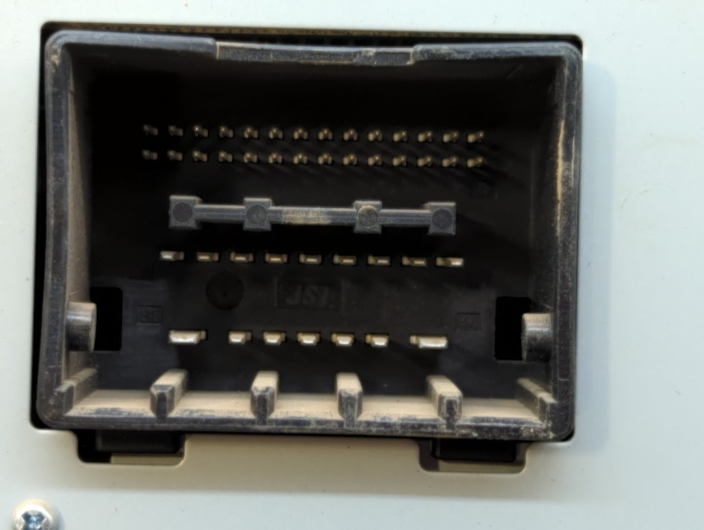 2010-2011 Chevrolet Equinox Am Fm Cd Player Radio Receiver - Oemusedautoparts1.com