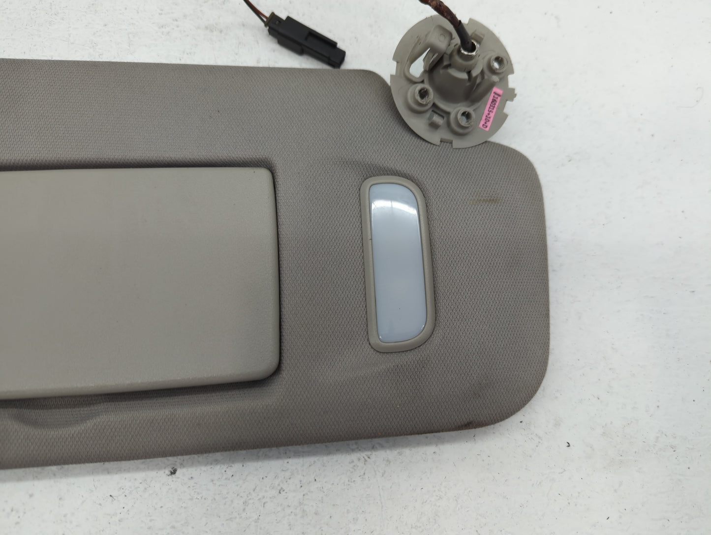 2010-2017 Chevrolet Equinox Sun Visor Shade Replacement Passenger Right Mirror Fits Fits 2010 2011 2012 2013 2014 2015 2016 