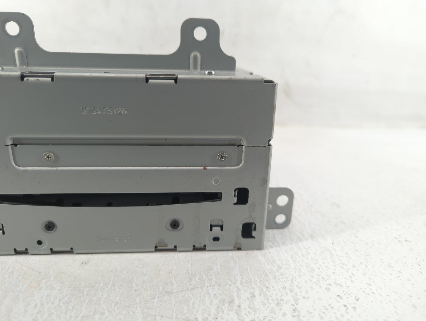 2010-2010 Chevrolet Equinox Am Fm Cd Player Radio Receiver - Oemusedautoparts1.com