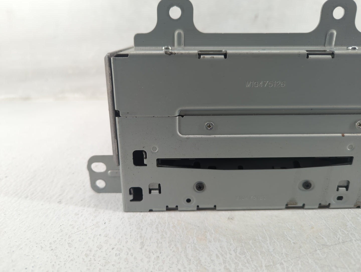2010-2010 Chevrolet Equinox Am Fm Cd Player Radio Receiver - Oemusedautoparts1.com