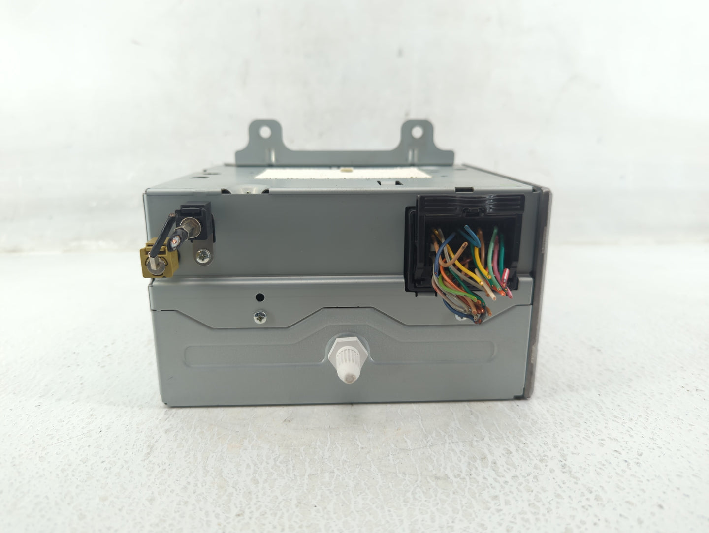 2010-2010 Chevrolet Equinox Am Fm Cd Player Radio Receiver - Oemusedautoparts1.com