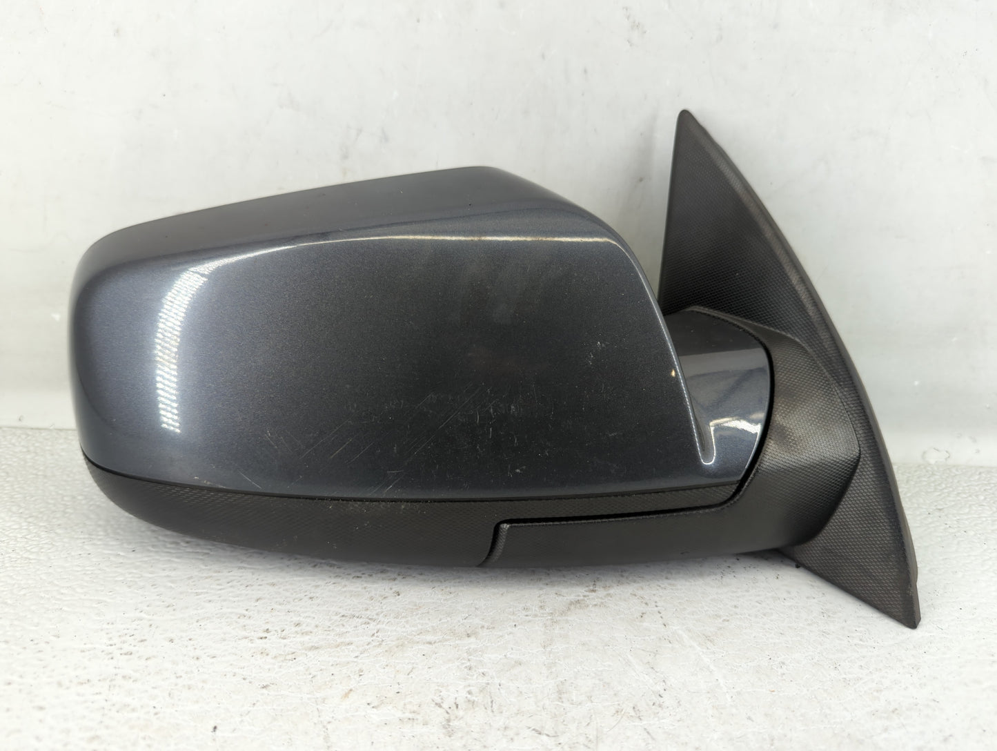 2010-2011 Chevrolet Equinox Passenger Side View Mirror - Right Door Mirror OEM Used - Oemusedautoparts1.com