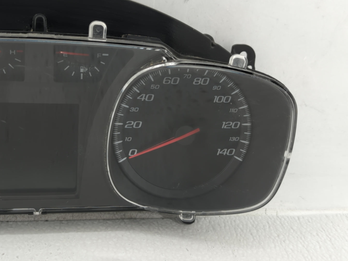 2010 Chevrolet Equinox Instrument Cluster Speedometer Gauges P/N:20919738 Fits OEM Used Auto Parts - Oemusedautoparts1.com