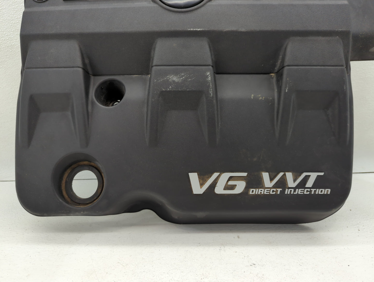 2010 Chevrolet Equinox Engine Cover - Oemusedautoparts1.com