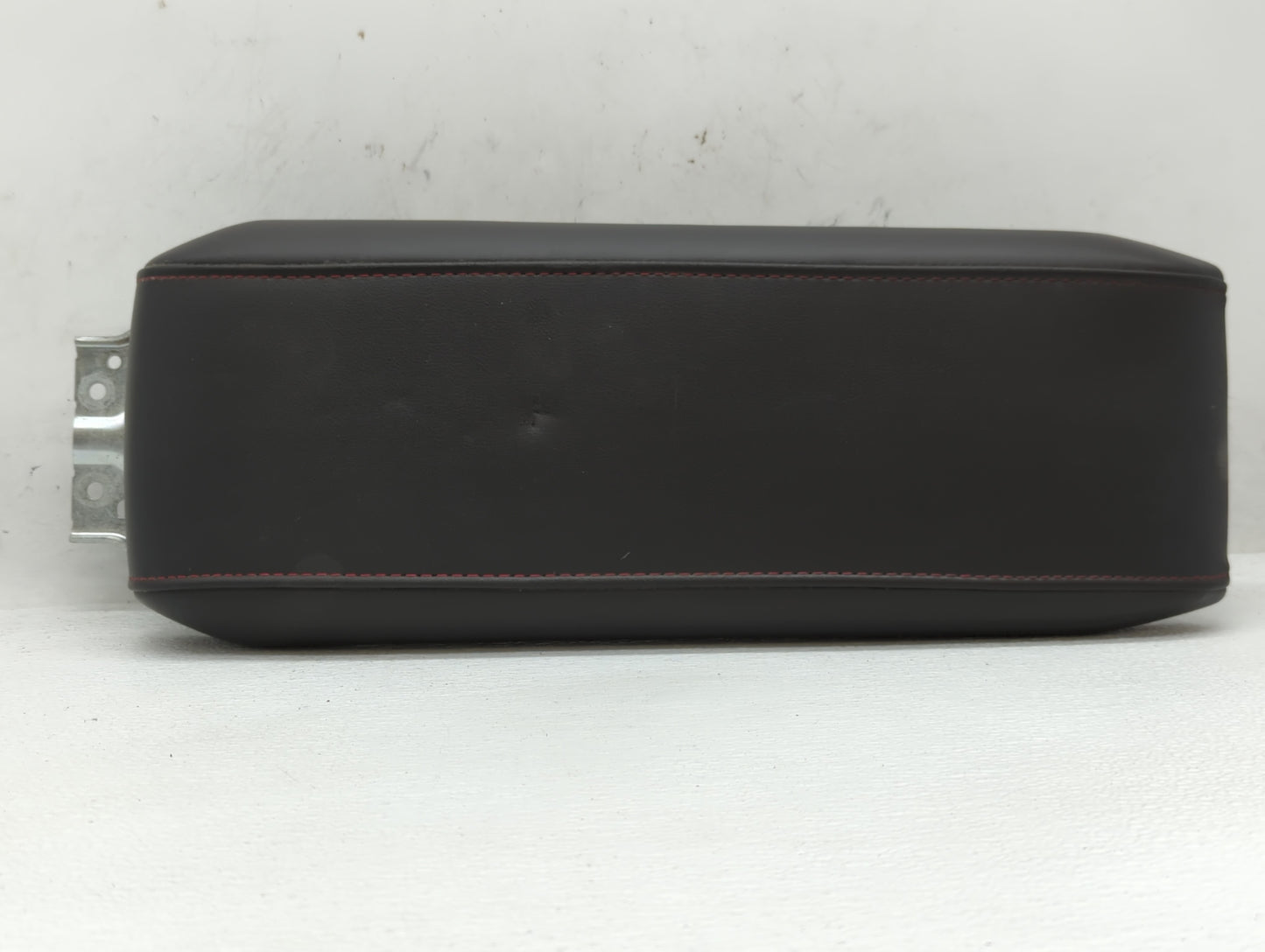 2010 Chevrolet Equinox Center Console Armrest Cover Lid Black - Oemusedautoparts1.com