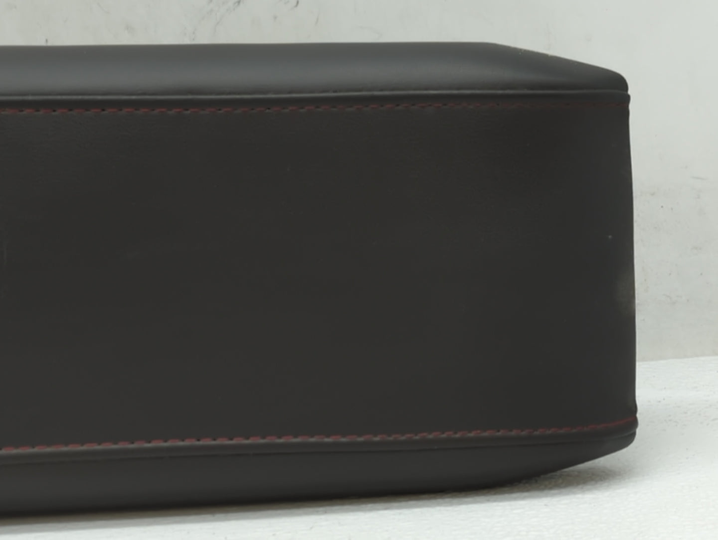 2010 Chevrolet Equinox Center Console Armrest Cover Lid Black - Oemusedautoparts1.com