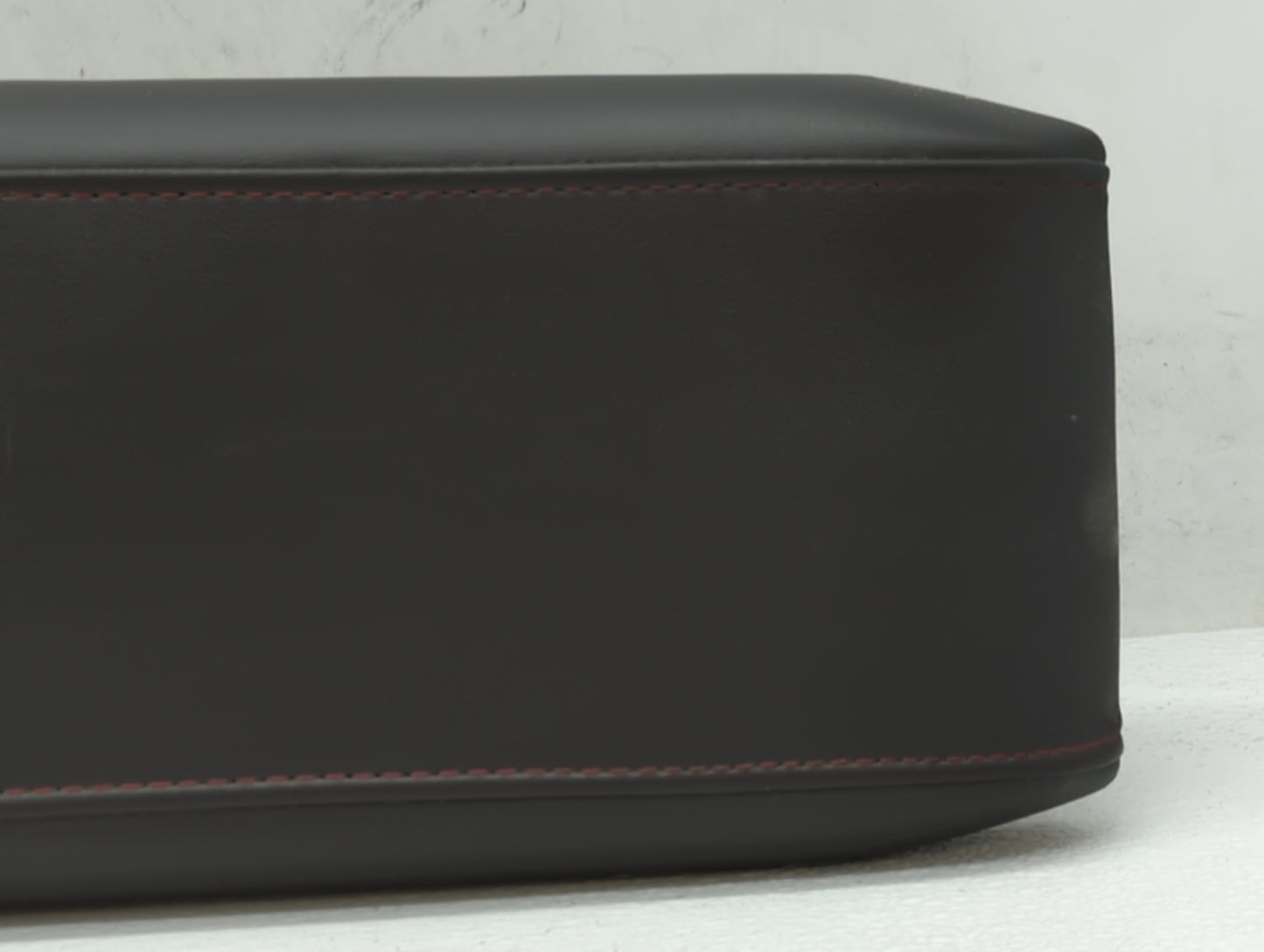 2010 Chevrolet Equinox Center Console Armrest Cover Lid Black - Oemusedautoparts1.com